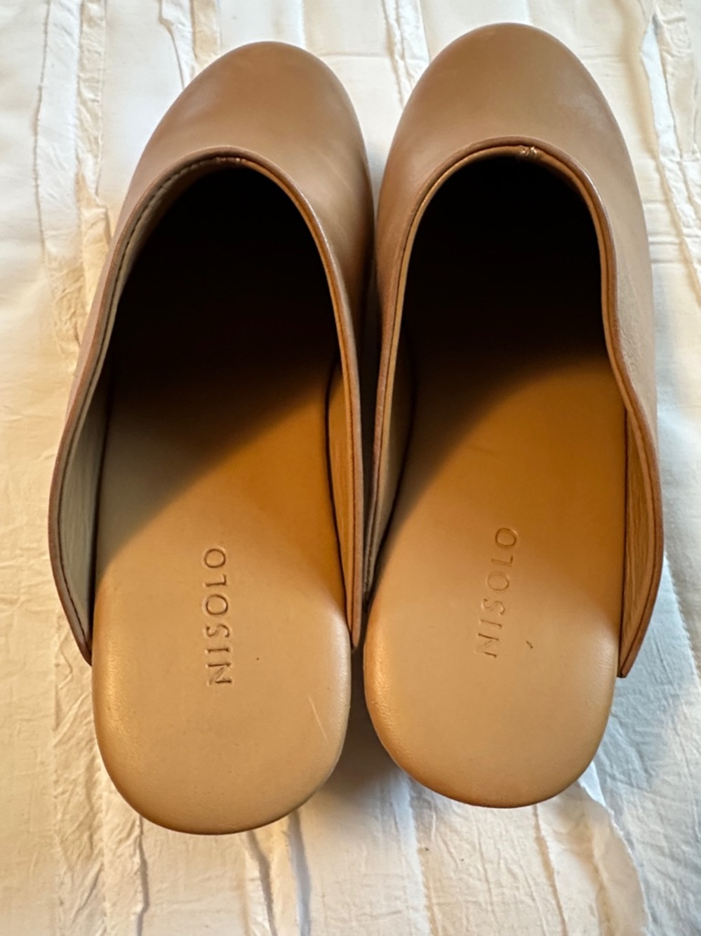 Nisolo All-Day Heeled Clog - Picture 2 of 5